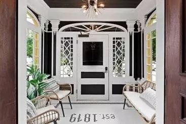 호텔 The Coach House