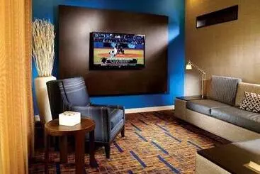 هتل Courtyard By Marriott Atlanta Executive Park/emory