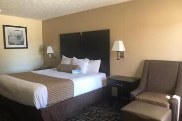 בית מלון כפרי Days Inn By Wyndham Douglasville Atlanta Fairburn Road