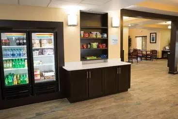 Holiday Inn Express Hotel & Suites Cherokee Casino, An Ihg
