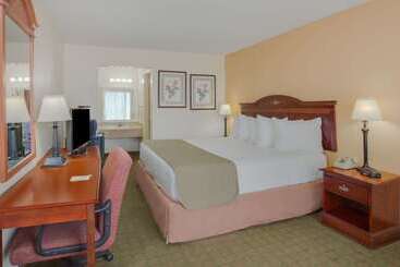 فندق Days Inn By Wyndham Asheville West