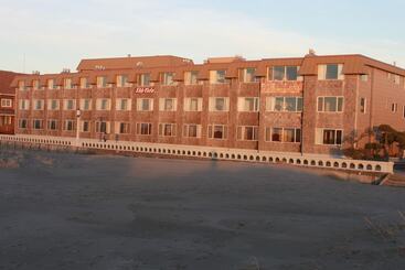 Motel Ebb Tide Oceanfront Inn