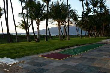 Otel Hale Kai O Kihei By Condominium Rentals Hawaii