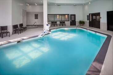 호텔 Hilton Brentwood/nashville Suites