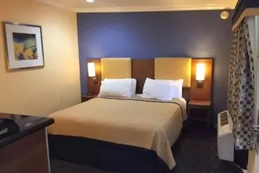 בית מלון כפרי Days Inn By Wyndham San Francisco  Lombard