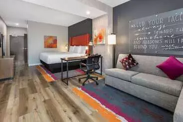 فندق La Quinta Inn & Suites By Wyndham Lewisville