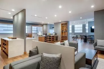 هتل Sheraton Suites Wilmington Downtown