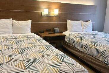 Motel 6 Phoenix, Az   Midtown