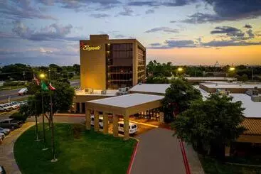 فندق Mcm Elegante