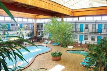 فندق Perry S Oceanedge Resort