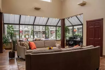 Hotel Ponderosa Inn Gresham