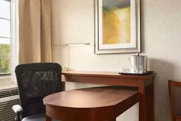 ホテル Wyndham Garden Grand Rapids Airport