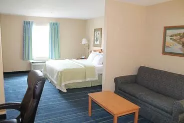 Hotel Days Inn & Suites By Wyndham Bridgeport  Clarksburg