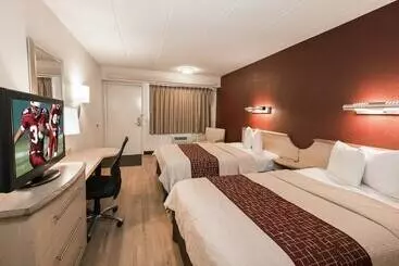 فندق Red Roof Inn Dayton North Airport