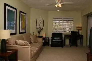 فندق Royal Mansions Resort