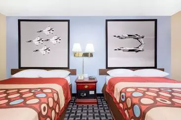 مُتل Super 8 By Wyndham Warner Robins