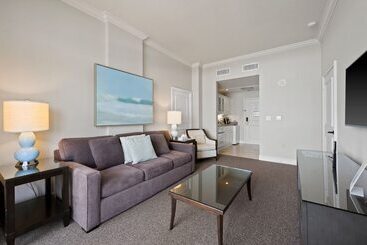 Resort Marco Beach Ocean Suites