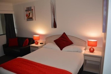 فندق Alabaster Motor Inn