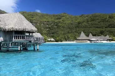 هتل Sofitel Kia Ora Moorea Beach Resort