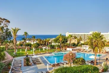 Hotel Adelais Bay
