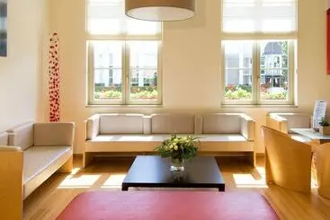 בית מלון כפרי Ibis Brugge Centrum