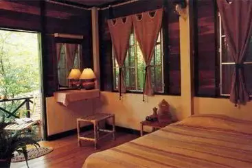 Hotel Thaton River View