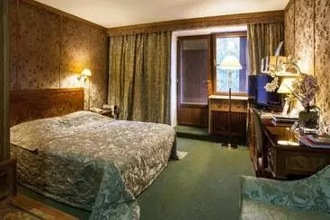 酒店 Royal Zenithi