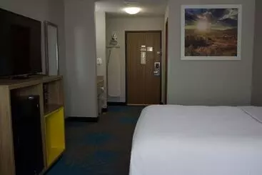 호텔 Days Inn By Wyndham Colby