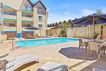 منتجع Nautica Residences Hillarys