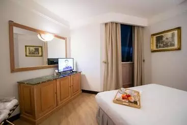 Shg Hotel De La Ville