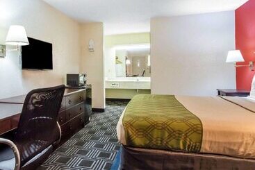 酒店 Econo Lodge Lanett