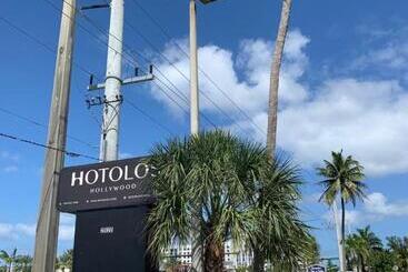 هتل Hotolos Hollywood