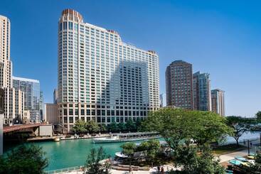 فندق Sheraton Grand Chicago Riverwalk