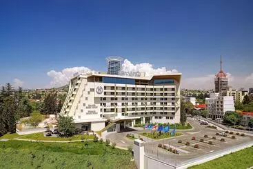 호텔 Sheraton Grand Tbilisi Metechi Palace