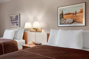 هتل Travelodge By Wyndham Elko Nv