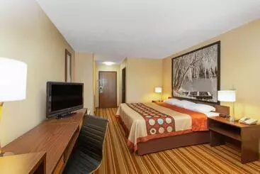 בית מלון כפרי Super 8 By Wyndham Salina I70