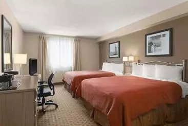 Отель Travelodge Suites By Wyndham Halifax Dartmouth