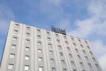 هتل Kyriad Le Blanc Mesnil