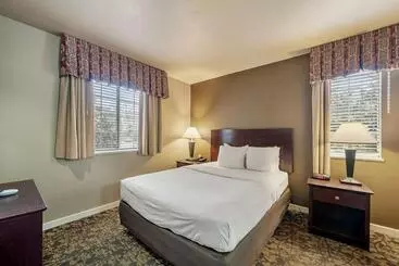 Отель The 505 Collection