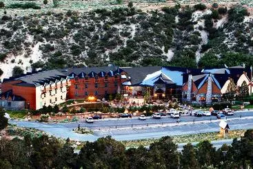 리조트 The Retreat On Charleston Peak