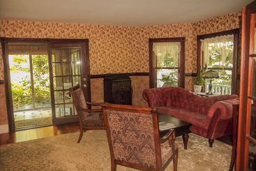 فندق The Ogunquit Inn 