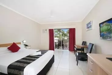 Cairns City Sheridan Motel
