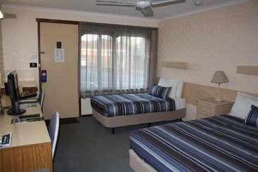 ホテル Raglan Motor Inn