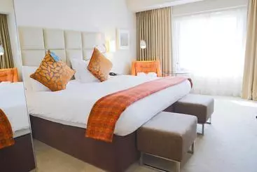 ホテル Five Lakes Resort