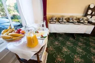 Hotel The Ben Doran Guest House