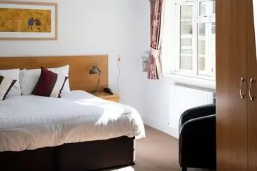 호텔 Pettifers Freehouse