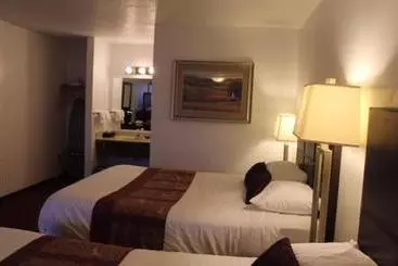 בית מלון כפרי Diamond Head Motor Inn