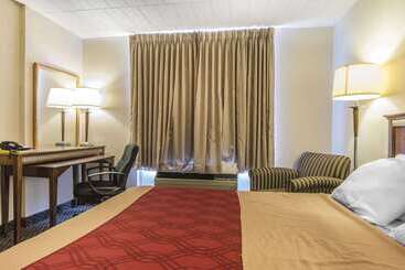 فندق Econo Lodge