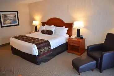 בית מלון כפרי Inn On Long Lake