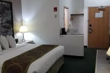 فندق على الطريق Super 8 By Wyndham Pincher Creek Ab